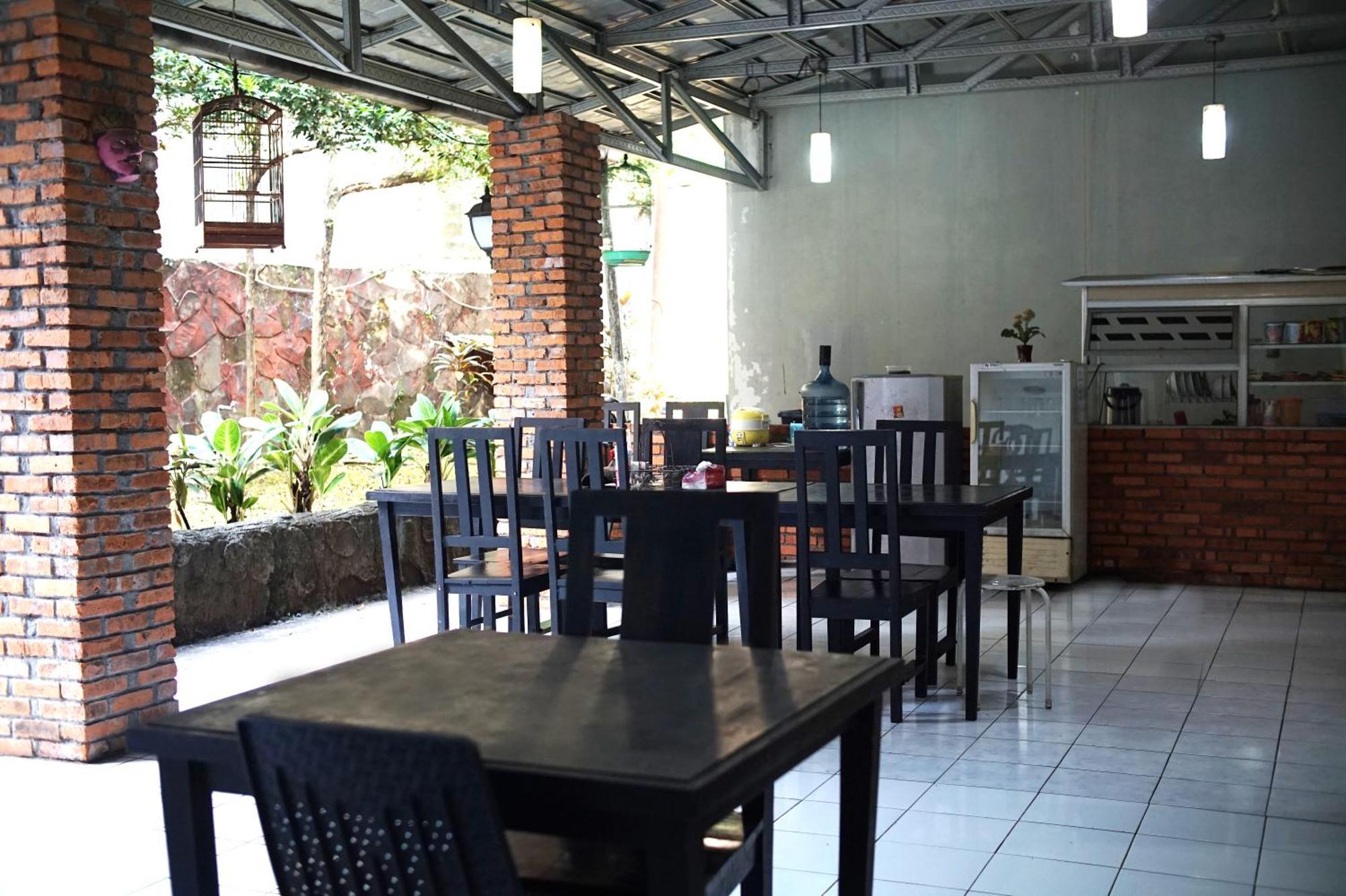 Ruang Tidur At Dpalma Bogor酒店 外观 照片